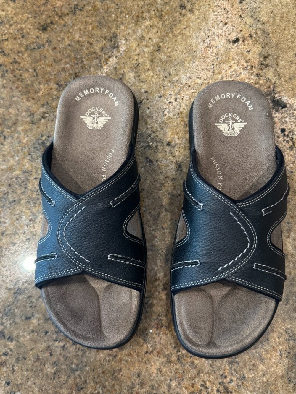 Me's Size 9 Docker's Memory Foam Sunland Slide Sandal NWOT